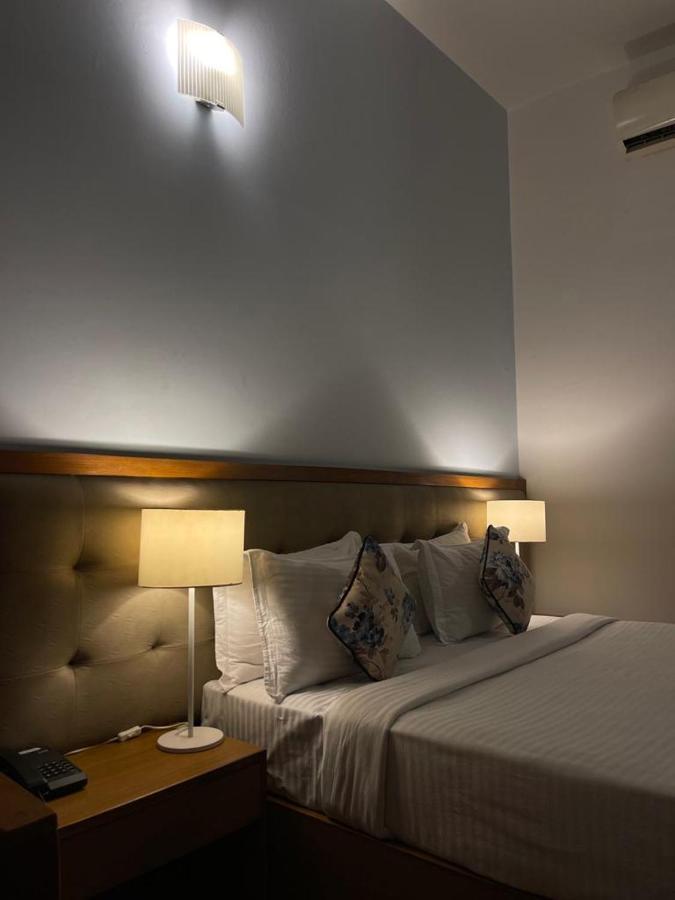 Hotel Tragopan Dimāpur Dış mekan fotoğraf