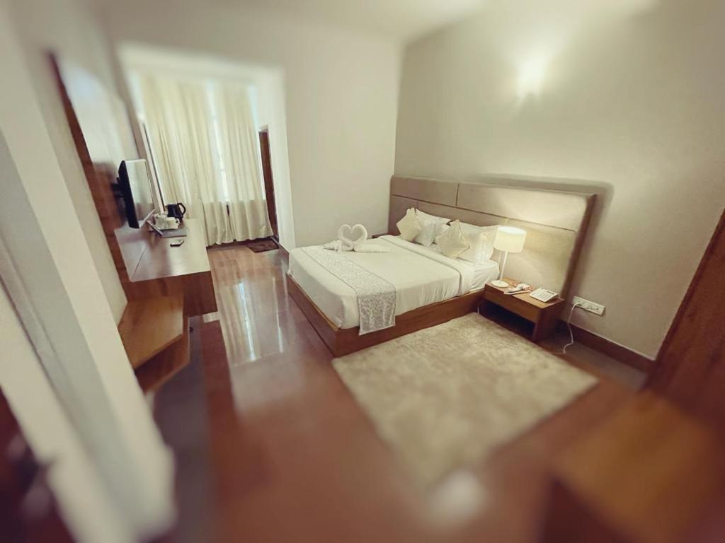 Hotel Tragopan Dimāpur Dış mekan fotoğraf