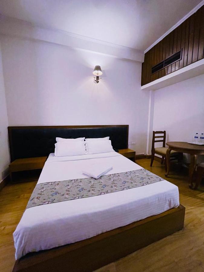 Hotel Tragopan Dimāpur Dış mekan fotoğraf
