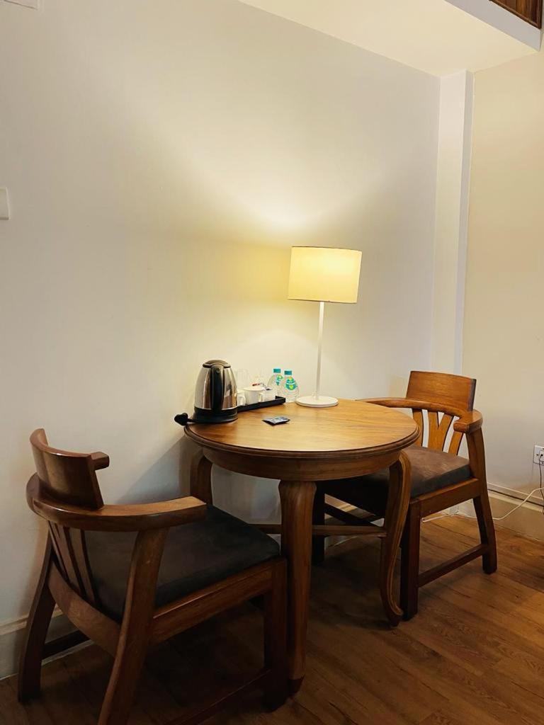 Hotel Tragopan Dimāpur Dış mekan fotoğraf