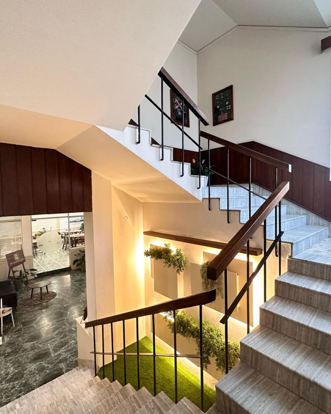Hotel Tragopan Dimāpur Dış mekan fotoğraf